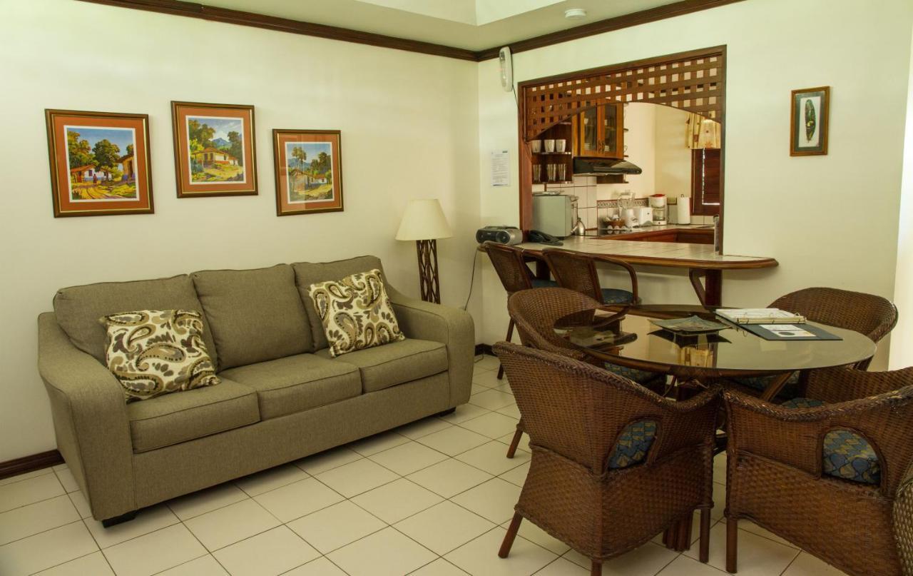 Hotel Getaways At Pueblo Real Quepos Zewnętrze zdjęcie